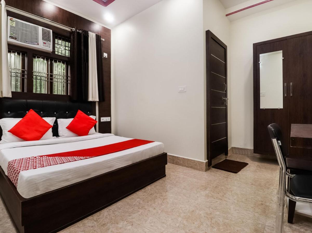 Oyo 70930 The Moon Hotel Asansol Luaran gambar